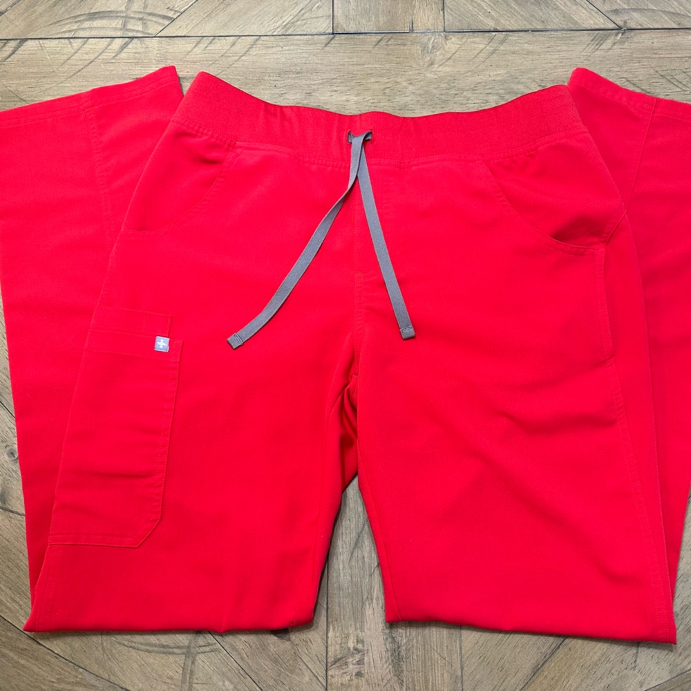 Figs Medium Tall Pop Red pant